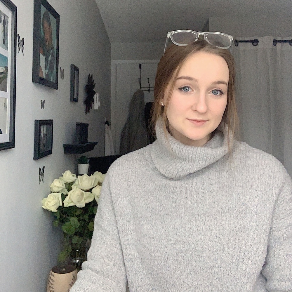 Meet your Posher, Helena